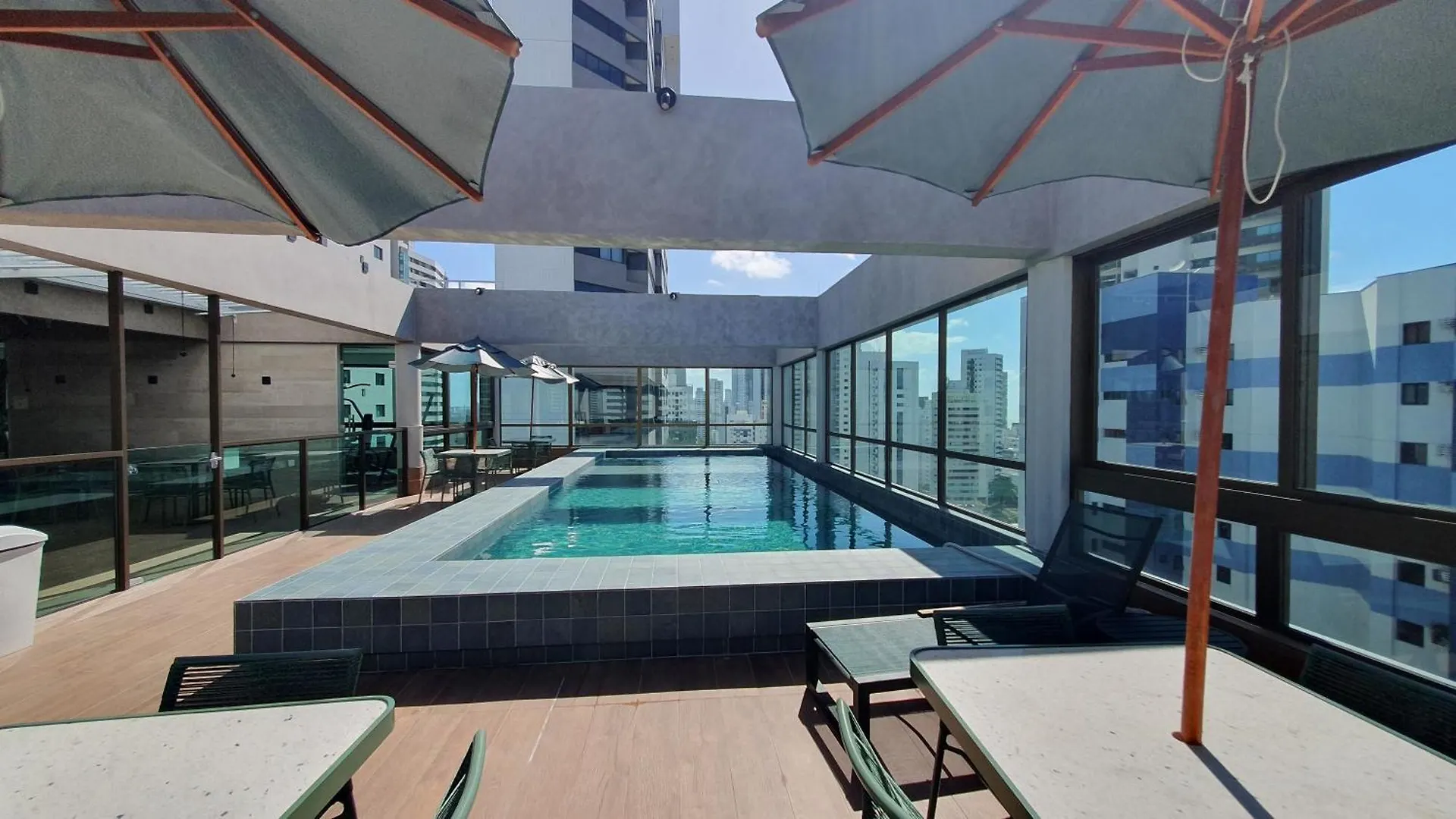 Rooftop 470 #Flat 1003 - Boa Viagem Recife Apartment